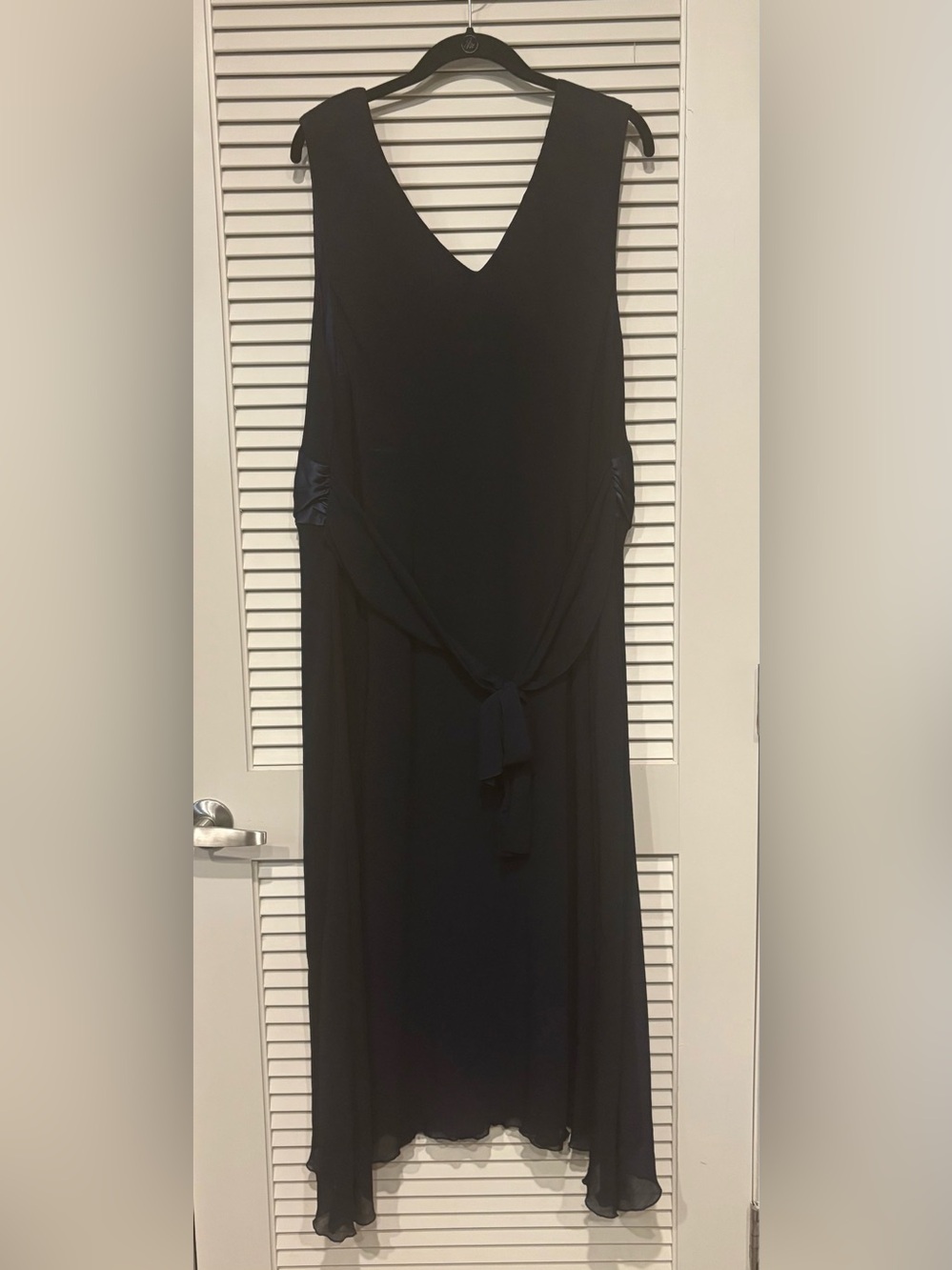 Rabbit Rabbit MIDI Dress - Picture 6 of 6